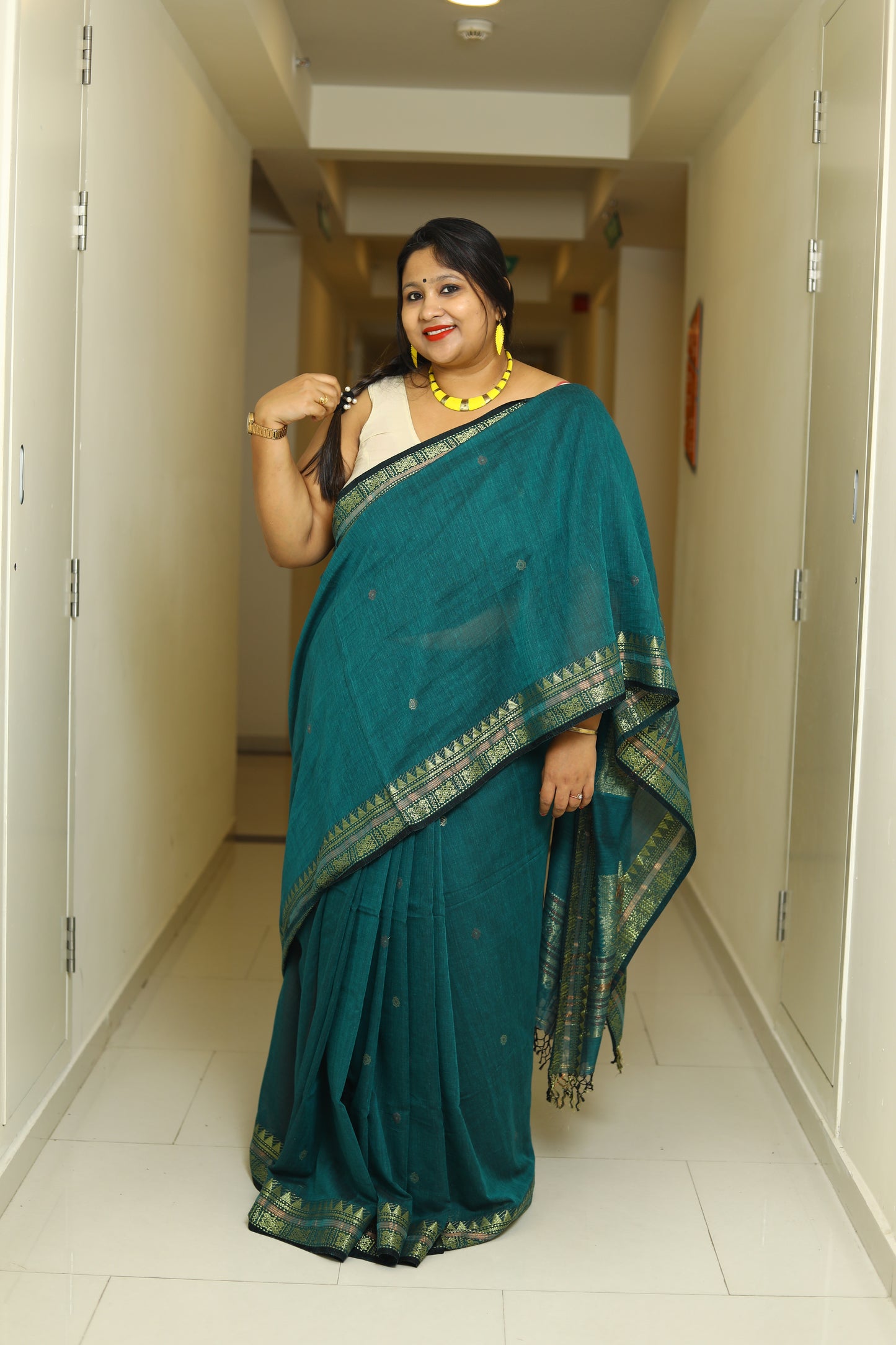 Teal Zari