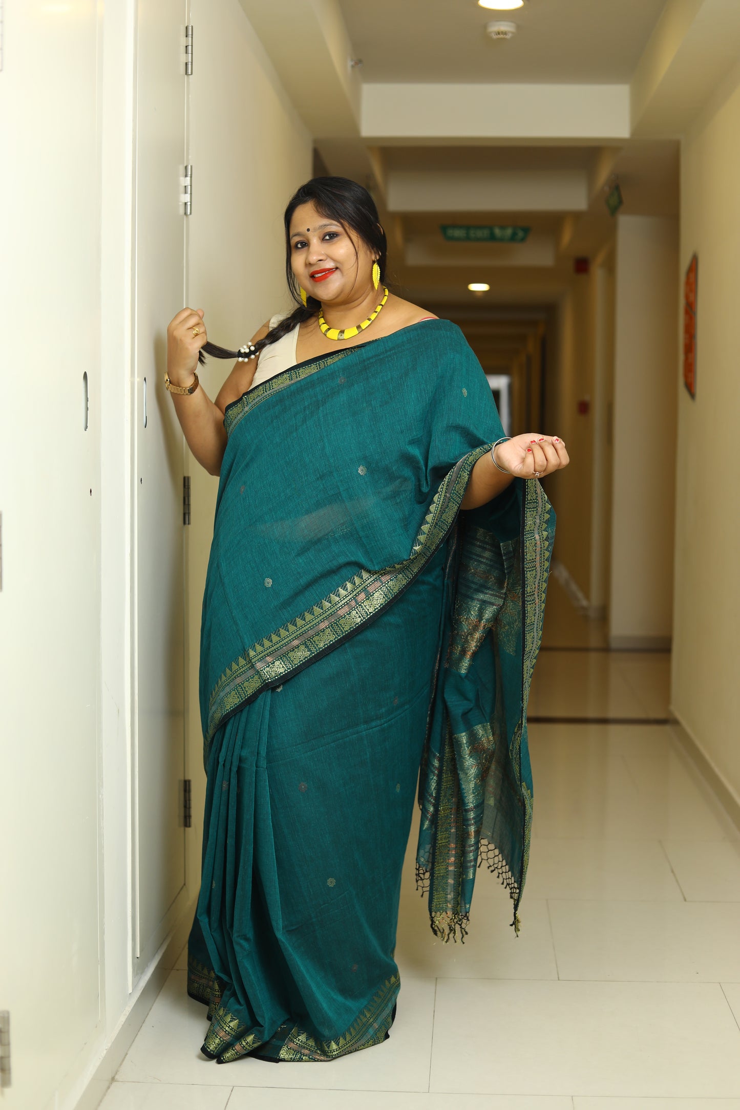 Teal Zari