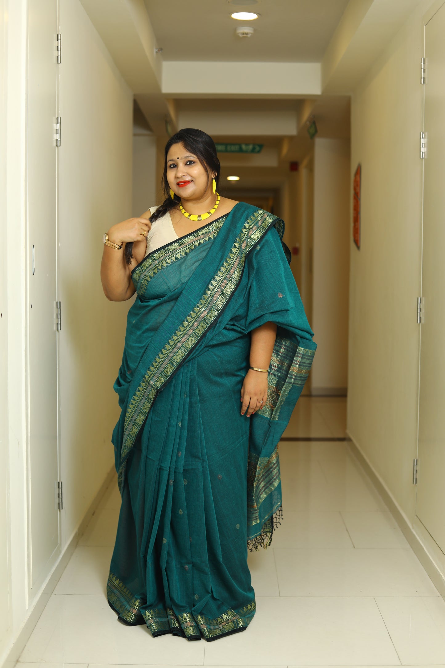 Teal Zari