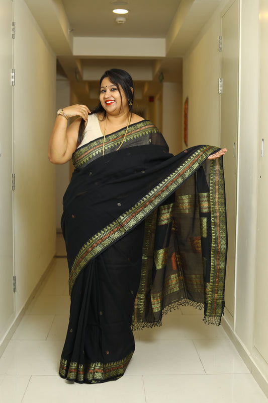 Noor Zari