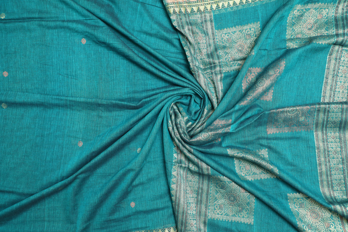 Teal Zari