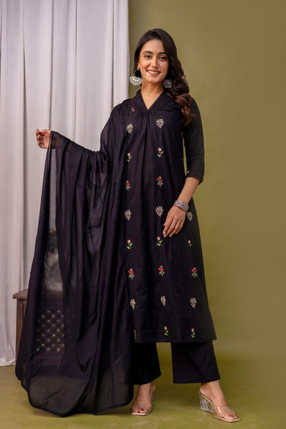 Zardozi Paisley - Black Colour